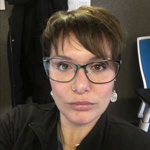 Meet your Posher, Jessica